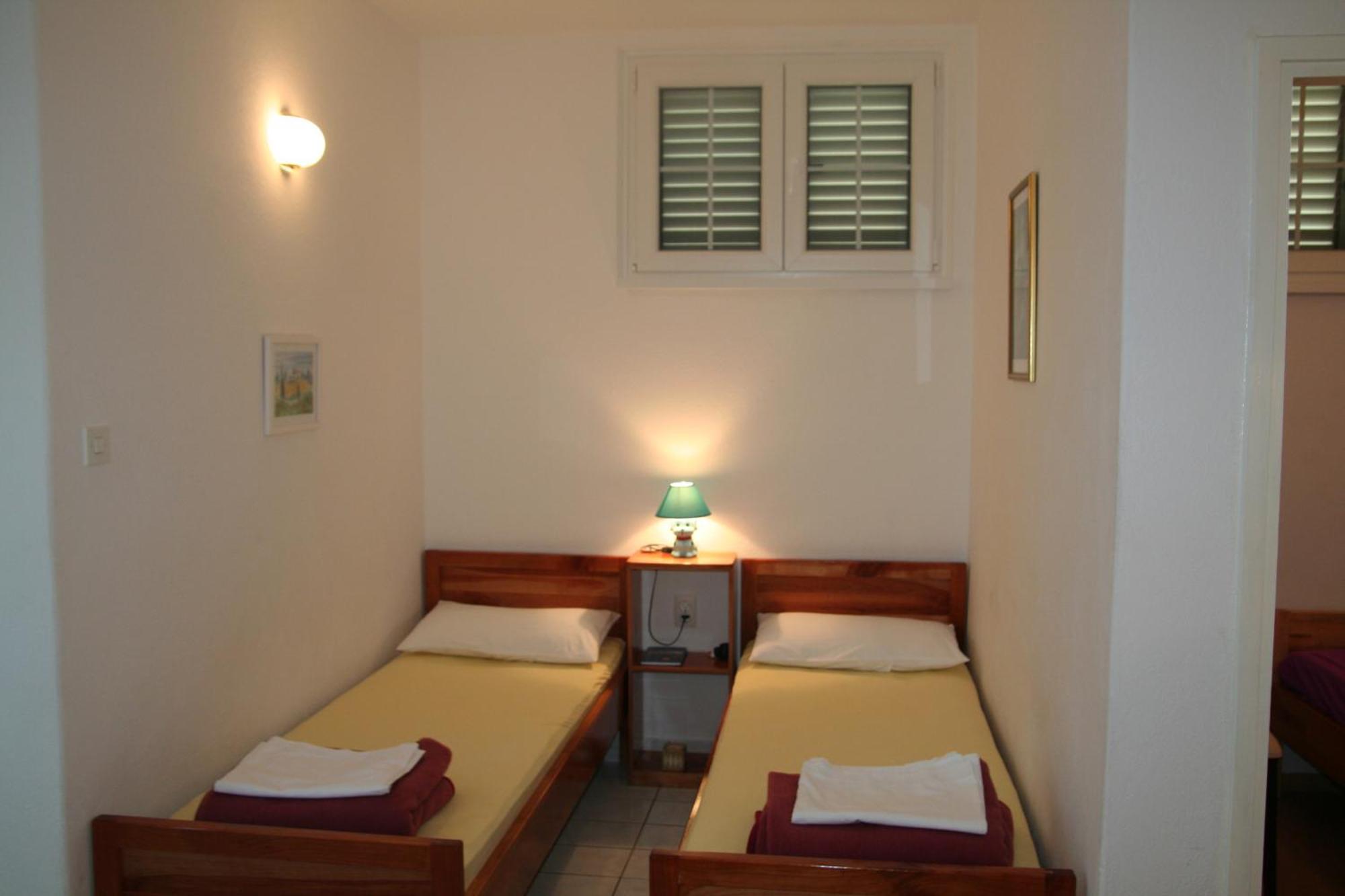 Apartments Soldo Pinezići Værelse billede